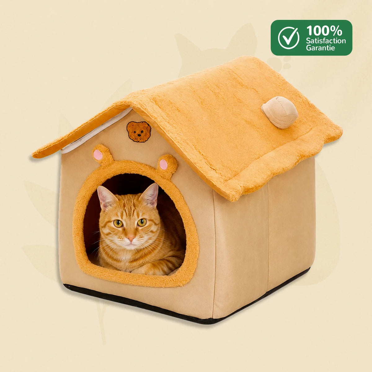 Maison cocon pour chat CozyCoon douce et anti-stress avec chat installé dans une niche fermée