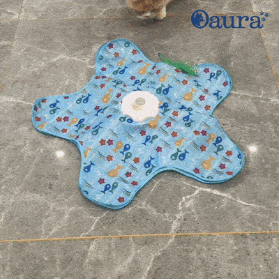 TapiCache jouet cache-cache chat - plume mobile surgissant sous le tapis de façon imprévisible